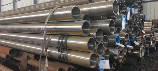 Bao Steel ASTM ラウンド ホット シームレス炭素鋼ボイラー黒パイプの価格