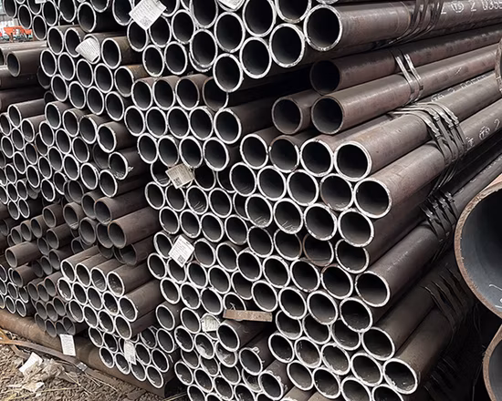 ASTM A36 A106 St52 St37 Sch40 Sch80 シームレス炭素鋼管